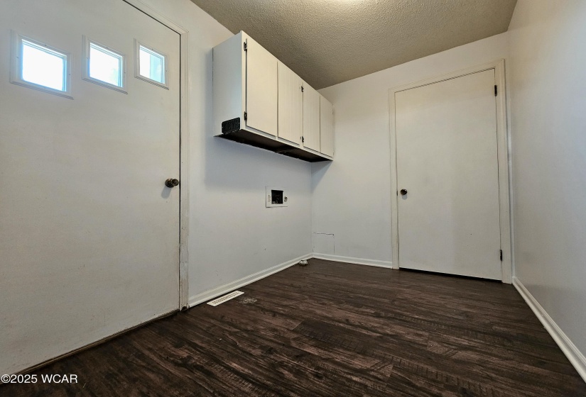 112 Charloe Circle, Ottawa, Ohio, 3 Bedrooms Bedrooms, ,2 BathroomsBathrooms,Residential,For Sale,Charloe,307738