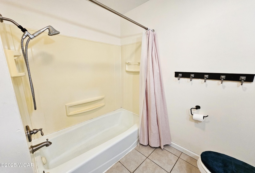 112 Charloe Circle, Ottawa, Ohio, 3 Bedrooms Bedrooms, ,2 BathroomsBathrooms,Residential,For Sale,Charloe,307738