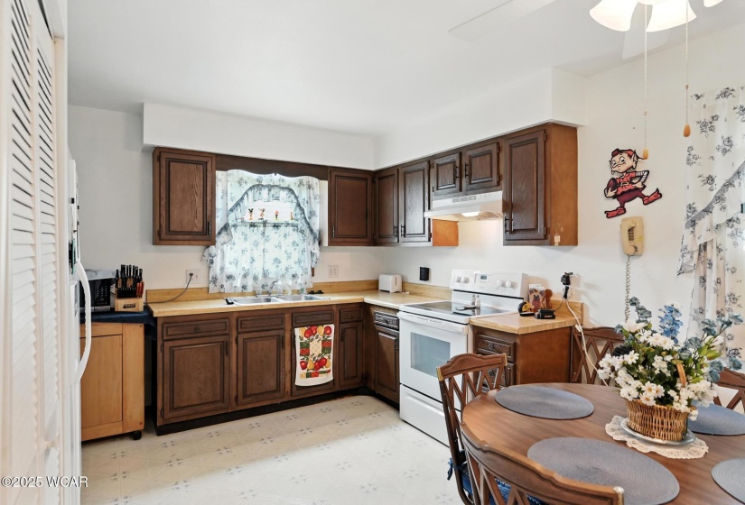2449 Lark Avenue, Lima, Ohio, 4 Bedrooms Bedrooms, ,1 BathroomBathrooms,Residential,For Sale,Lark,307739