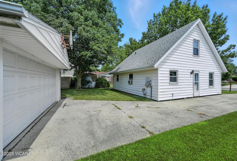2449 Lark Avenue, Lima, Ohio, 4 Bedrooms Bedrooms, ,1 BathroomBathrooms,Residential,For Sale,Lark,307739