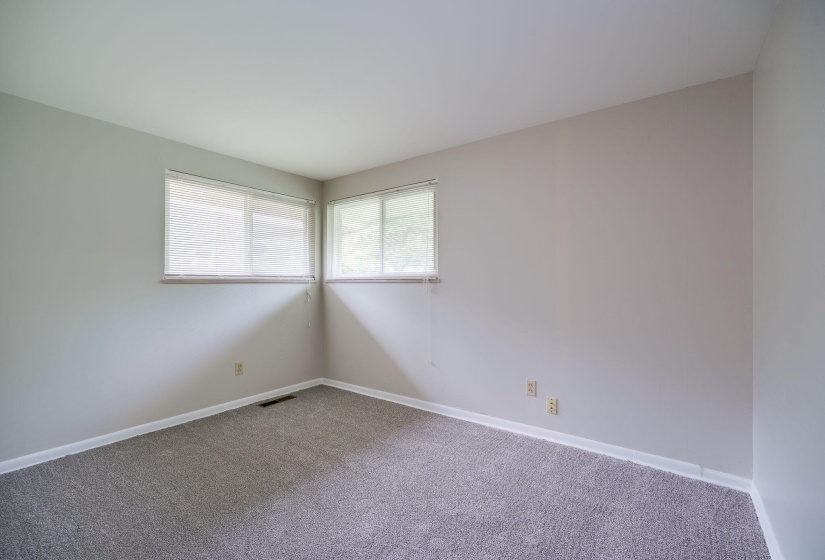 24-web-or-mls-1429-mapleridge-dr