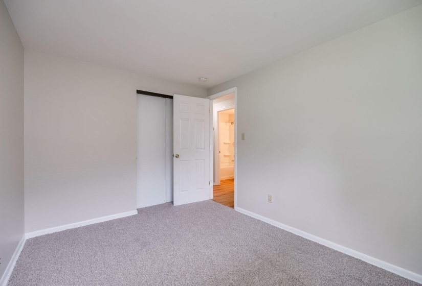 25-web-or-mls-1429-mapleridge-dr