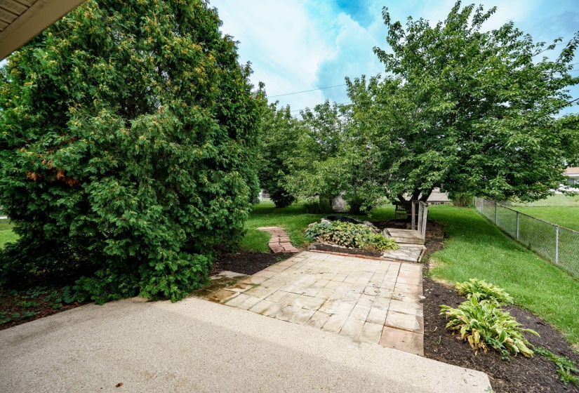 32-web-or-mls-1429-mapleridge-dr