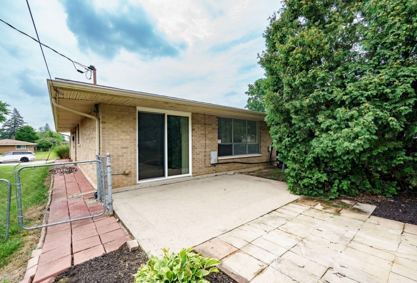 34-web-or-mls-1429-mapleridge-dr