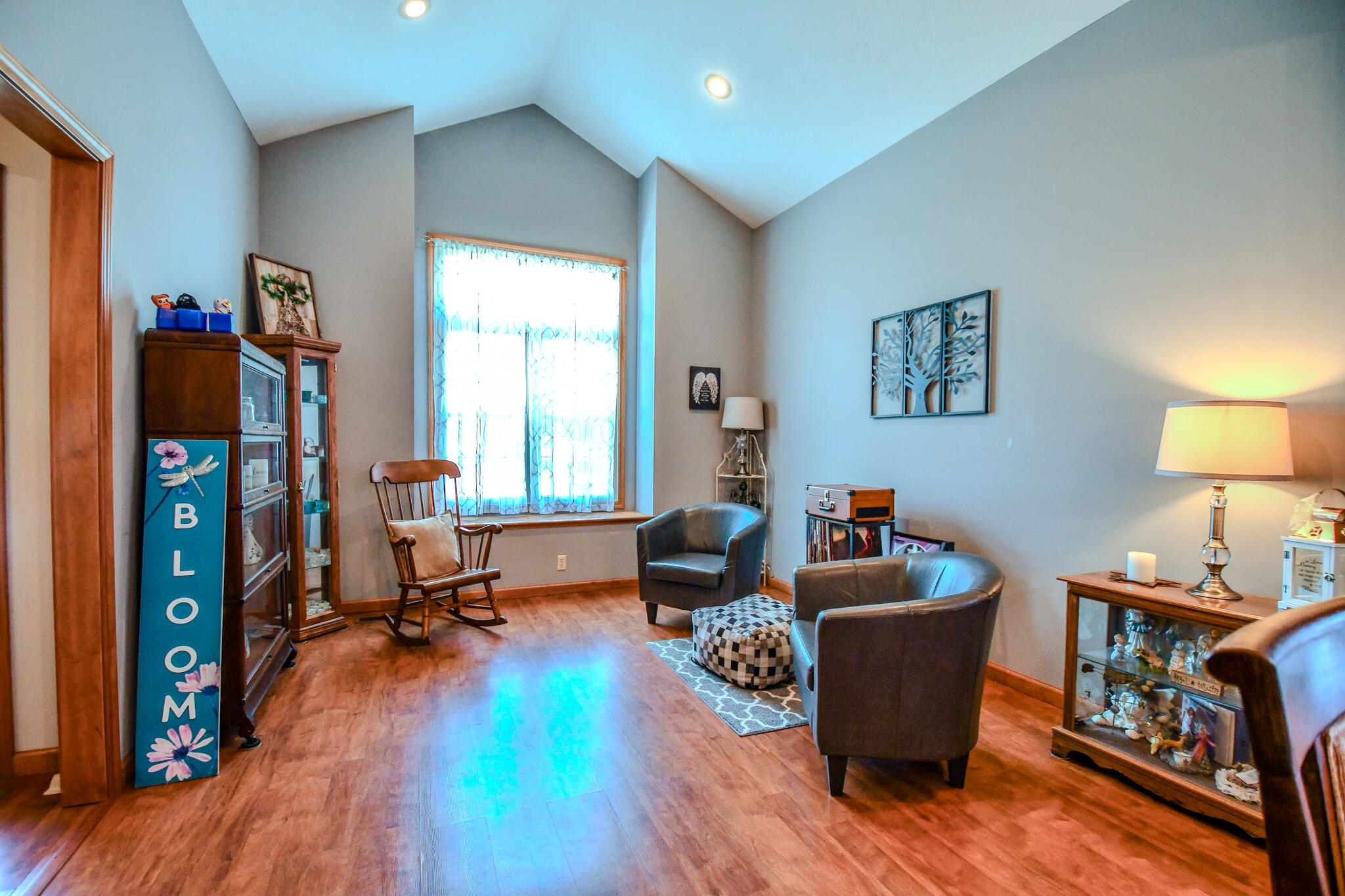 1704 Echo Lake Drive, Piqua, Ohio 45356