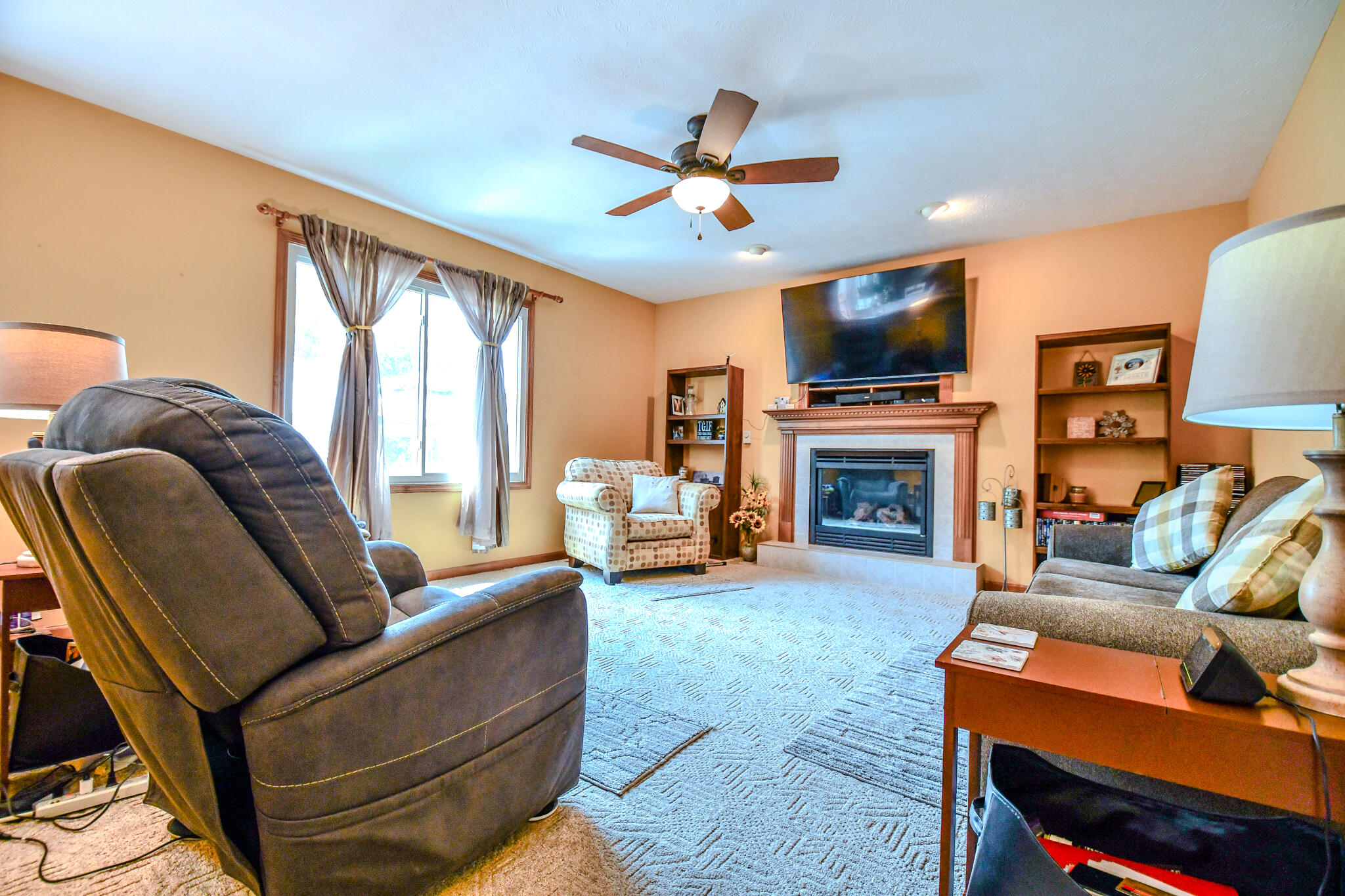1704 Echo Lake Drive, Piqua, Ohio 45356