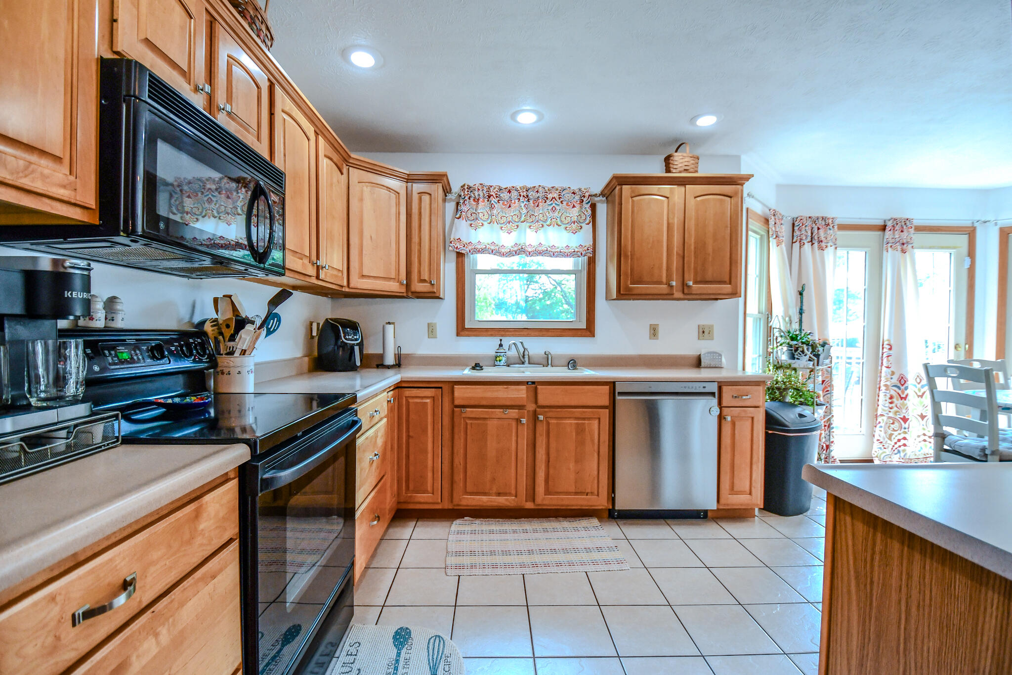 1704 Echo Lake Drive, Piqua, Ohio 45356