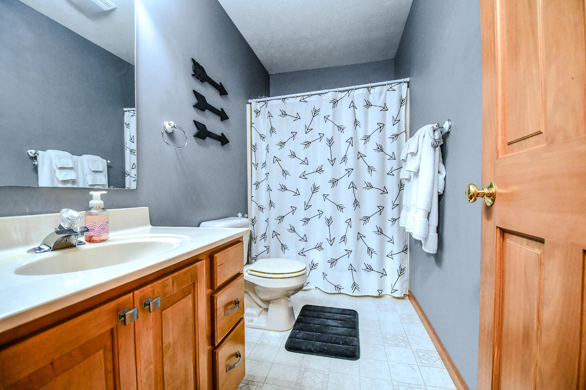 1704 Echo Lake Drive, Piqua, Ohio 45356