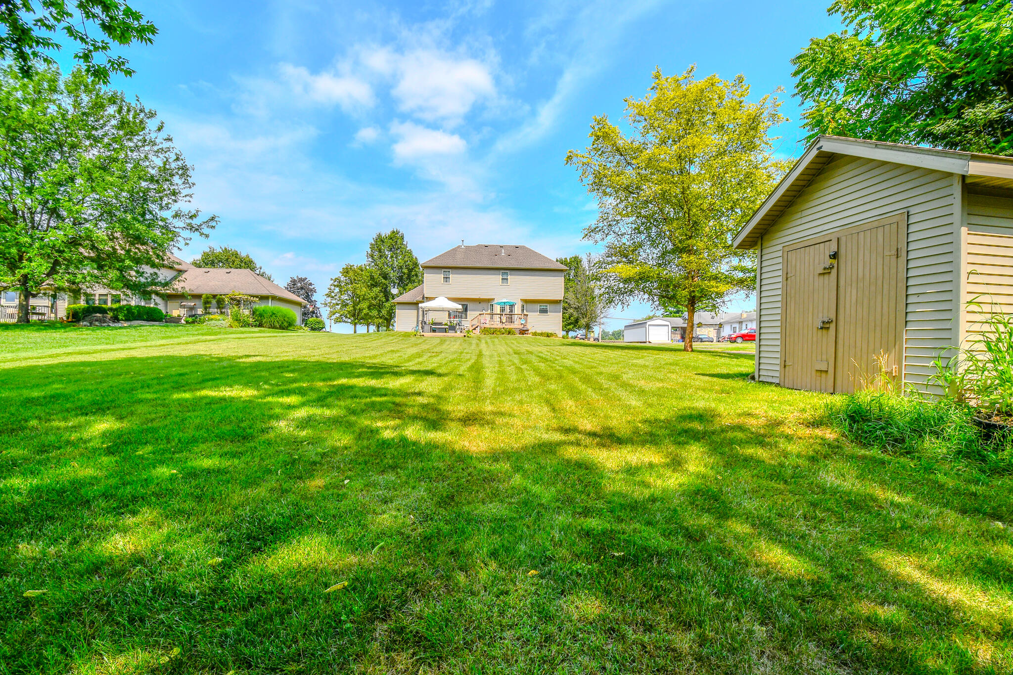 1704 Echo Lake Drive, Piqua, Ohio 45356
