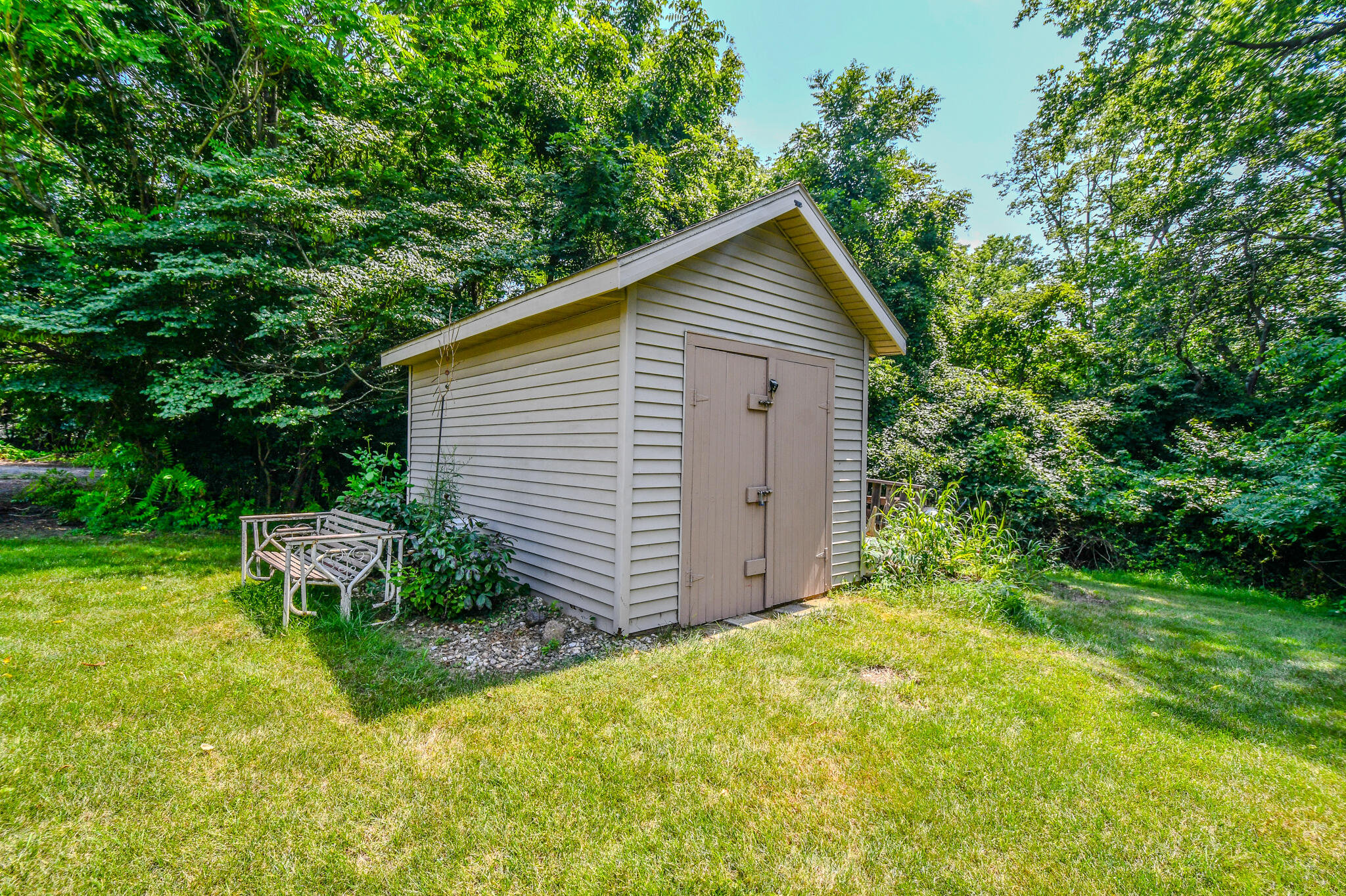 1704 Echo Lake Drive, Piqua, Ohio 45356