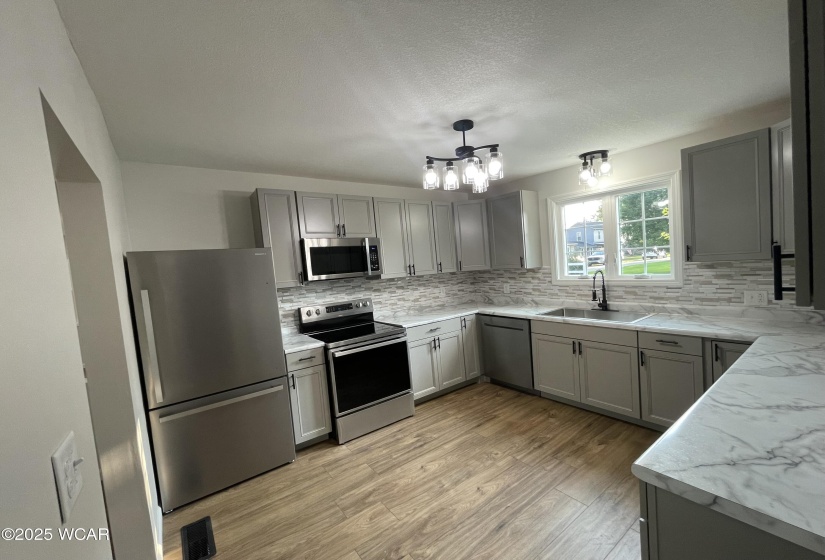 201 South Street, Middle Point, Ohio, 3 Bedrooms Bedrooms, ,1 BathroomBathrooms,Residential,For Sale,South,307745