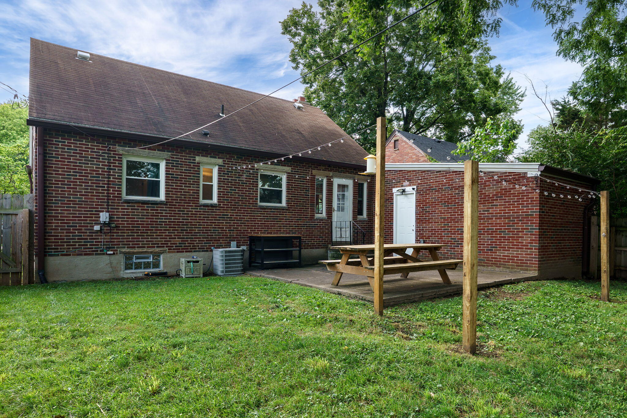 537 Shadowlawn Avenue, Dayton, Ohio 45419