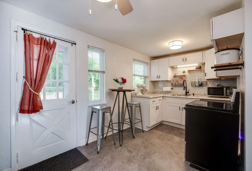 11-web-or-mls-537-shadowlawn-ave