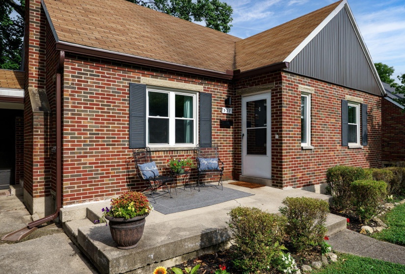 4-web-or-mls-537-shadowlawn-ave