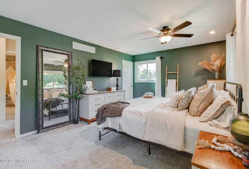 2049 High Ridge Road, Lima, Ohio, 4 Bedrooms Bedrooms, ,2 BathroomsBathrooms,Residential,For Sale,High Ridge,307750