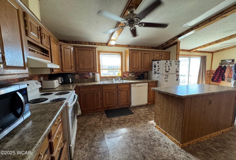 6365 Township Road 155, Kenton, Ohio, 3 Bedrooms Bedrooms, ,2 BathroomsBathrooms,Residential,For Sale,Township Road 155,307751