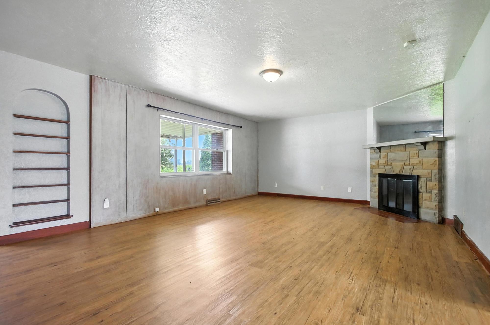 2855 Springfield Jamestown Road, Springfield, Ohio 45502
