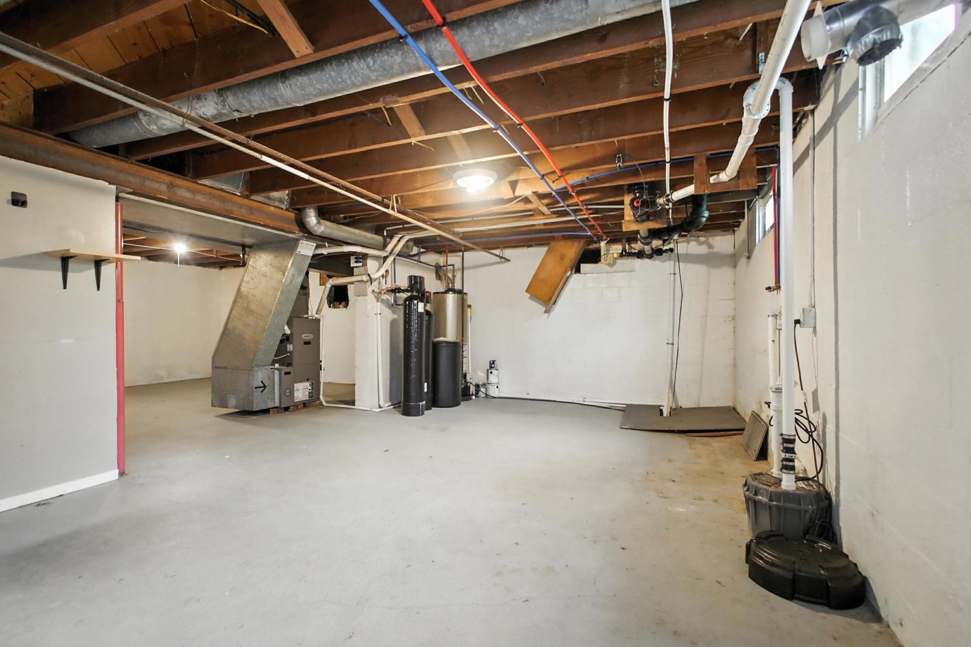 2855 Springfield Jamestown Road, Springfield, Ohio 45502