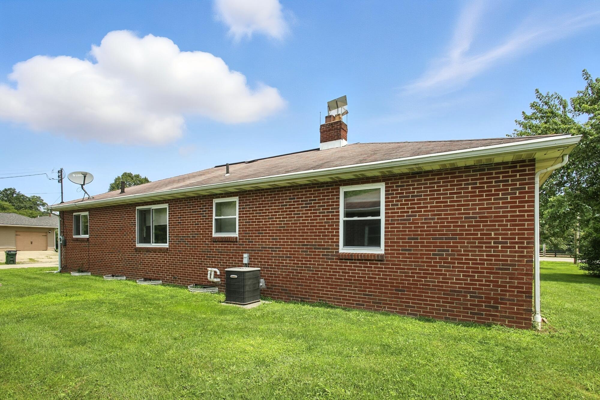 2855 Springfield Jamestown Road, Springfield, Ohio 45502