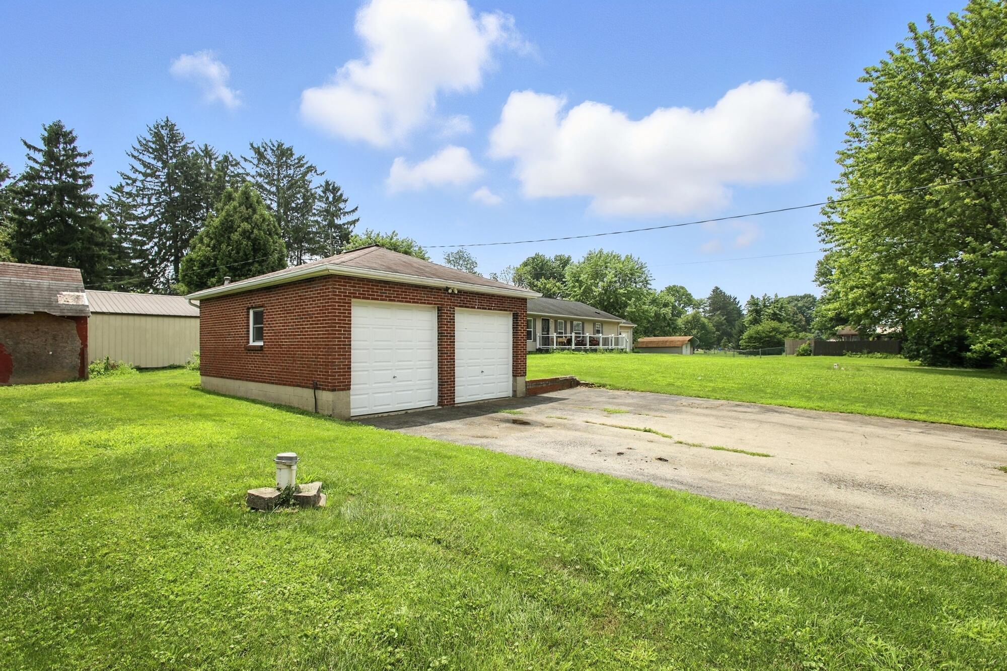 2855 Springfield Jamestown Road, Springfield, Ohio 45502