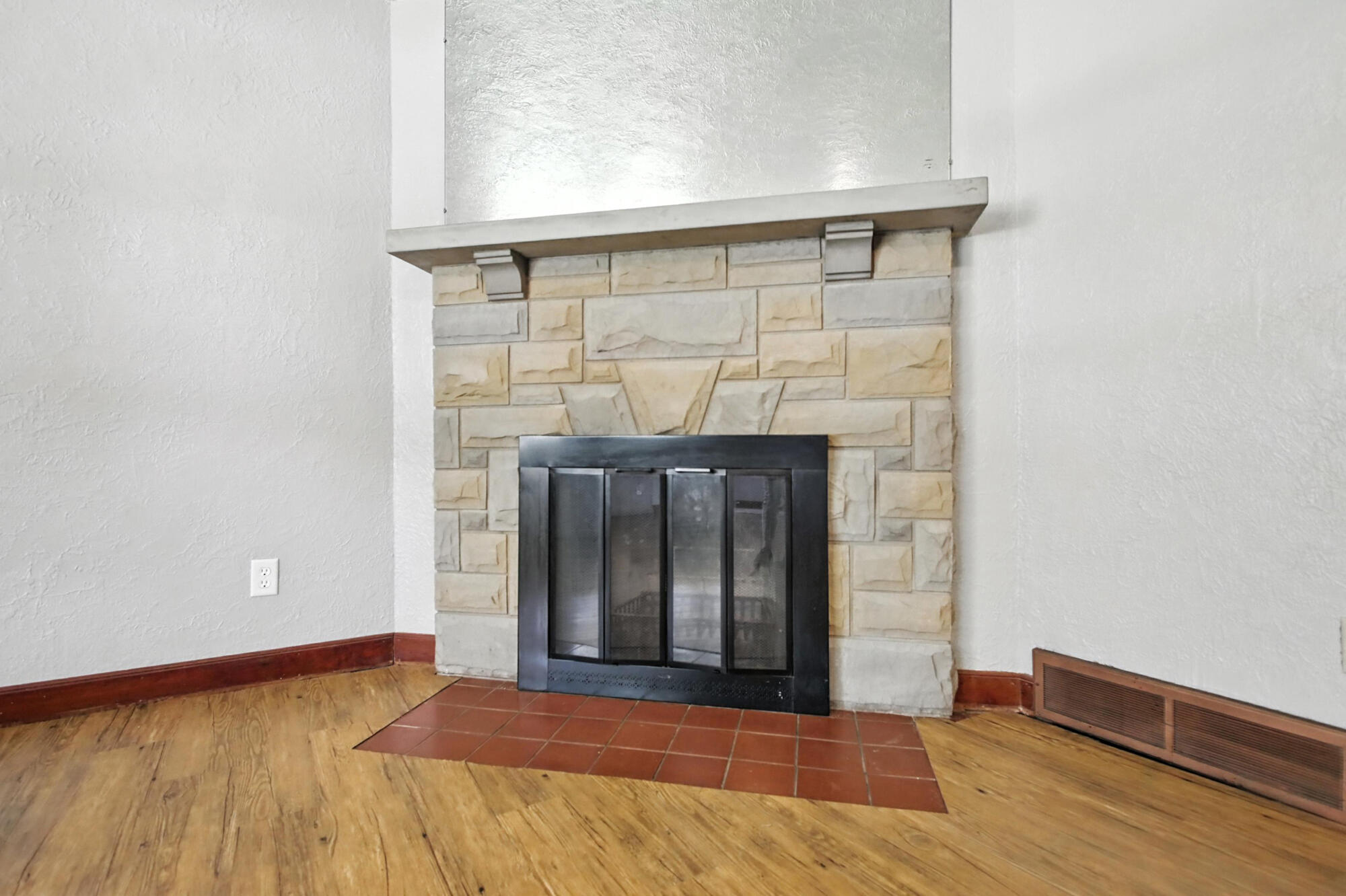2855 Springfield Jamestown Road, Springfield, Ohio 45502