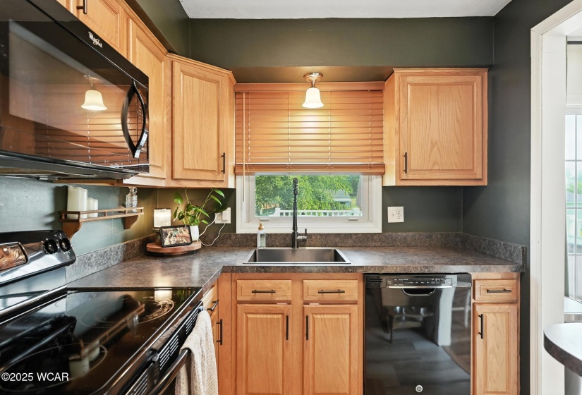 420 Sheffield Drive, Findlay, Ohio, 4 Bedrooms Bedrooms, ,2 BathroomsBathrooms,Residential,For Sale,Sheffield,307634