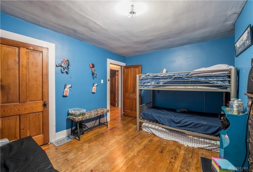 529 Boone 16