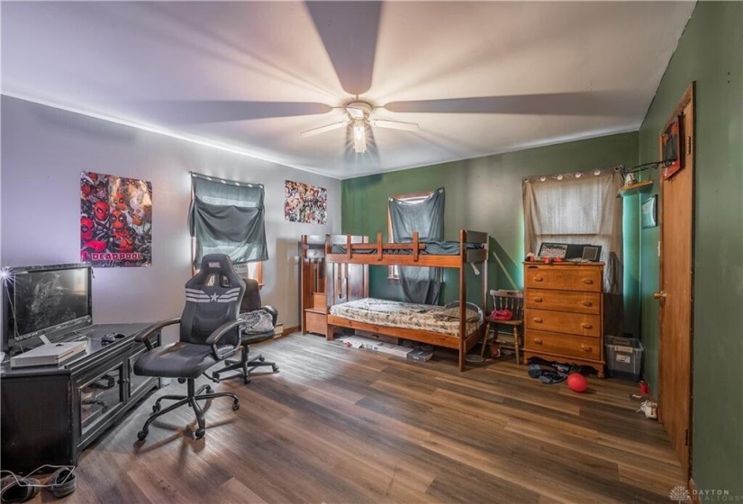 529 Boone 17