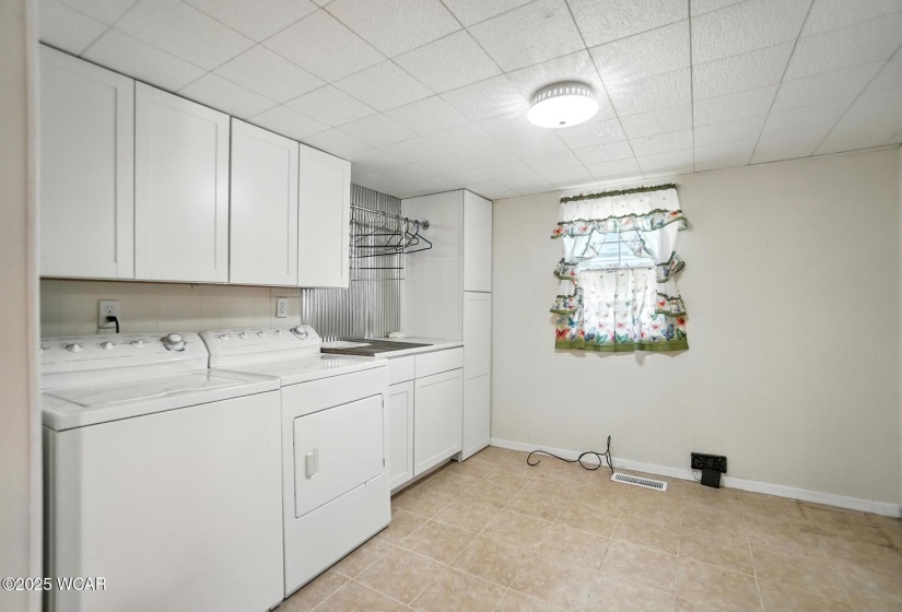 704 Franklin Street, Delphos, Ohio, 4 Bedrooms Bedrooms, ,2 BathroomsBathrooms,Residential,For Sale,Franklin,307758