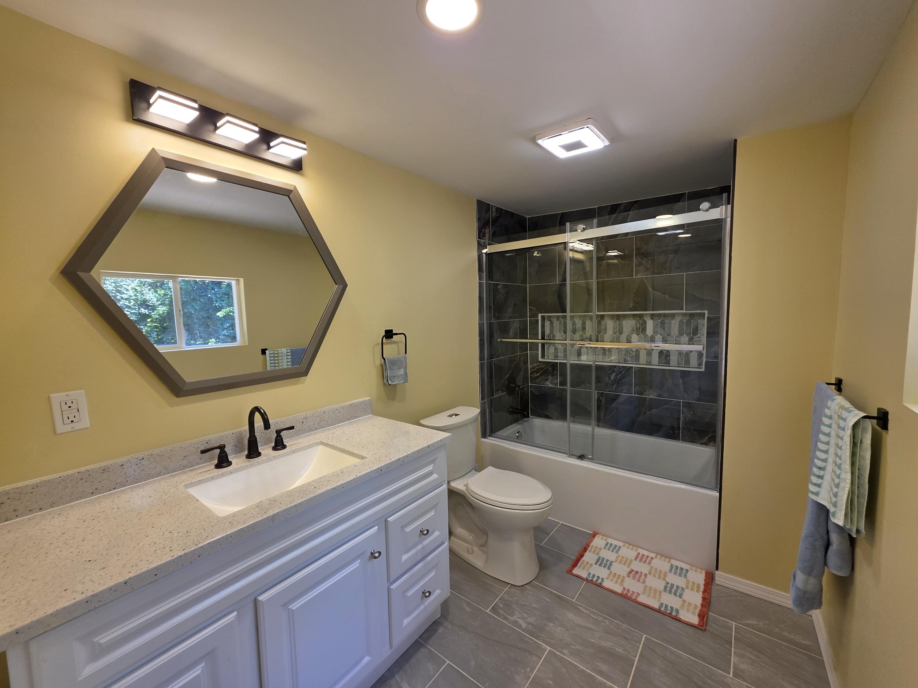 1609 Irwin Avenue, Springfield, Ohio 45505