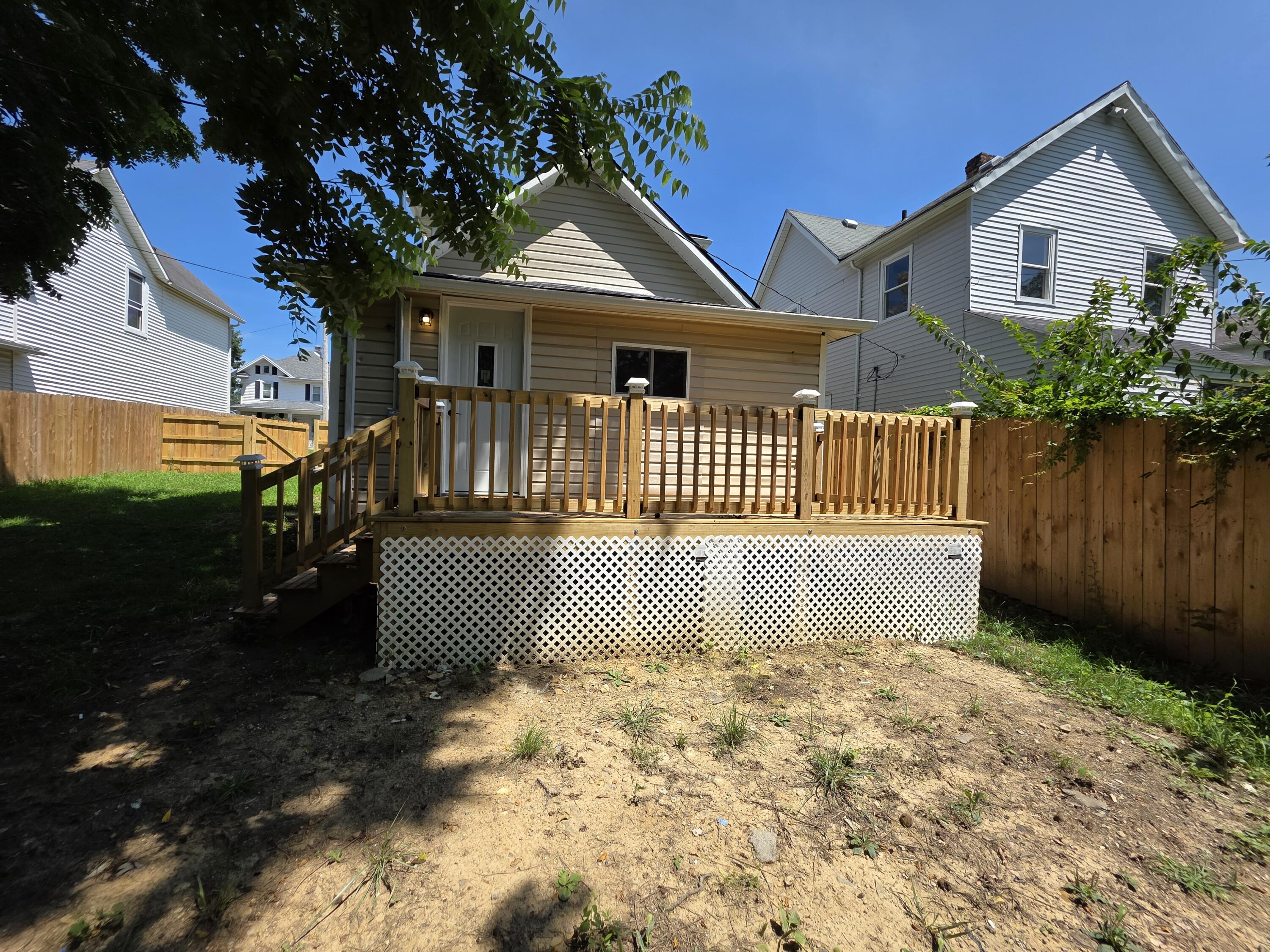 1609 Irwin Avenue, Springfield, Ohio 45505