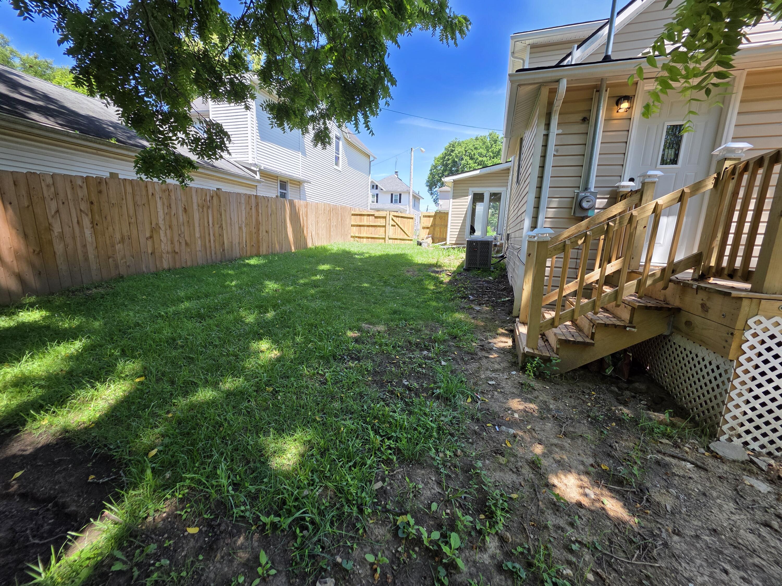 1609 Irwin Avenue, Springfield, Ohio 45505