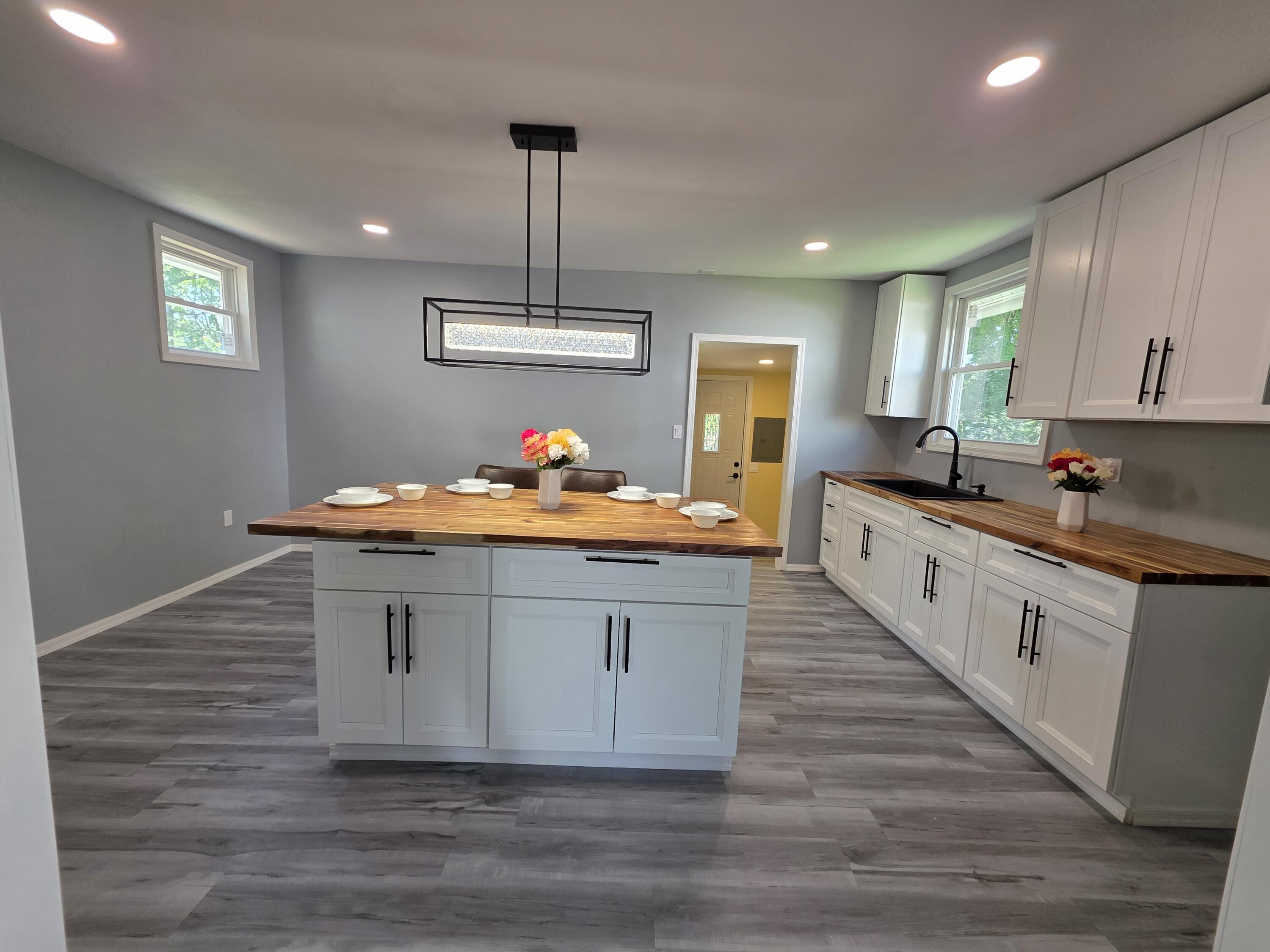 1609 Irwin Avenue, Springfield, Ohio 45505