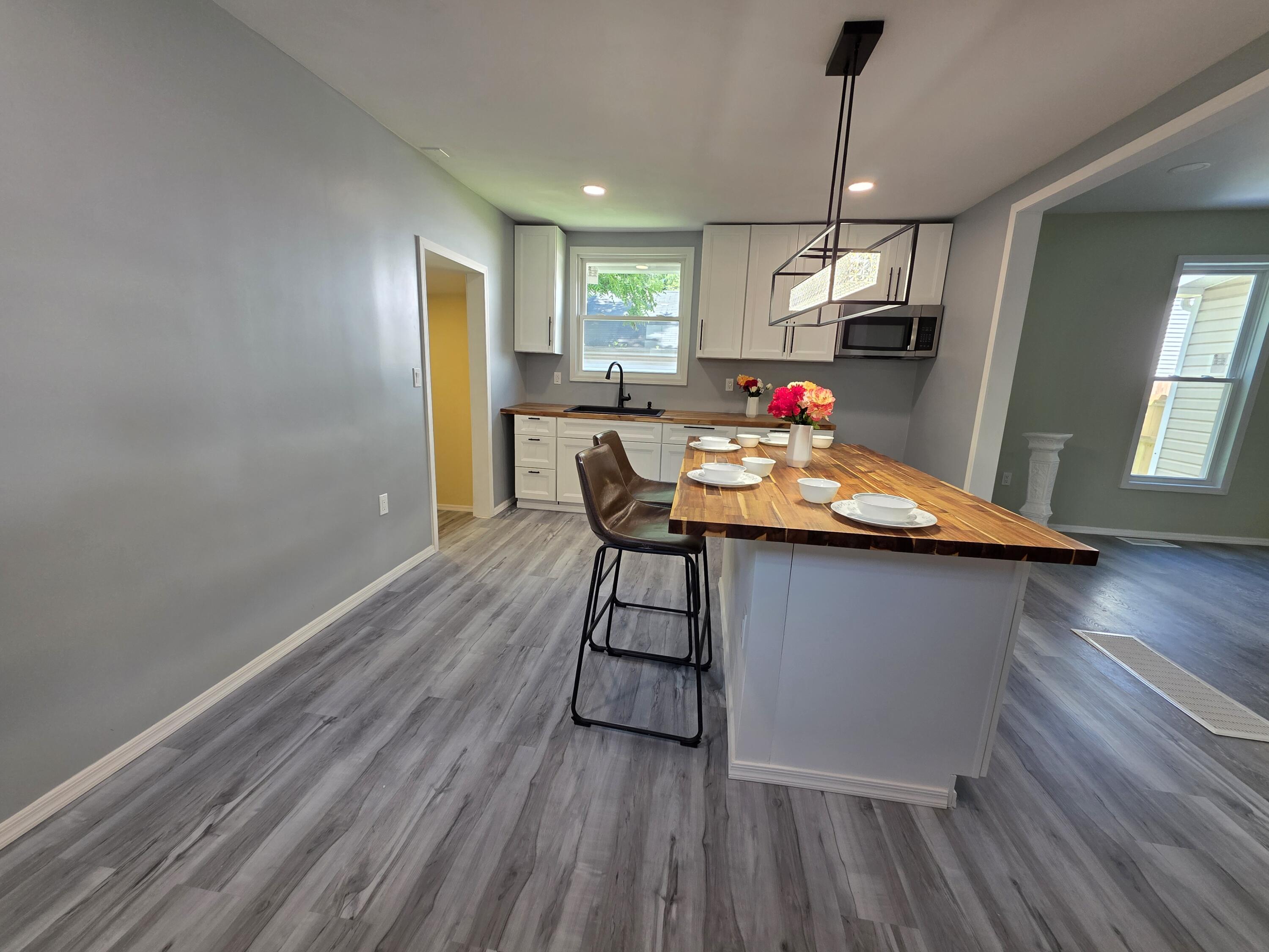1609 Irwin Avenue, Springfield, Ohio 45505