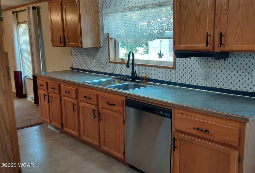 8 Bridle Trail, Lima, Ohio, 3 Bedrooms Bedrooms, ,2 BathroomsBathrooms,Residential,For Sale,Bridle,307761