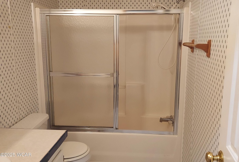 8 Bridle Trail, Lima, Ohio, 3 Bedrooms Bedrooms, ,2 BathroomsBathrooms,Residential,For Sale,Bridle,307761
