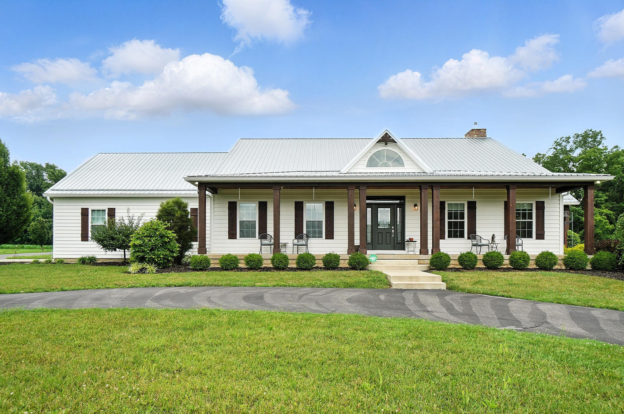 5824 East State Route 571, Tipp City, Ohio 45371