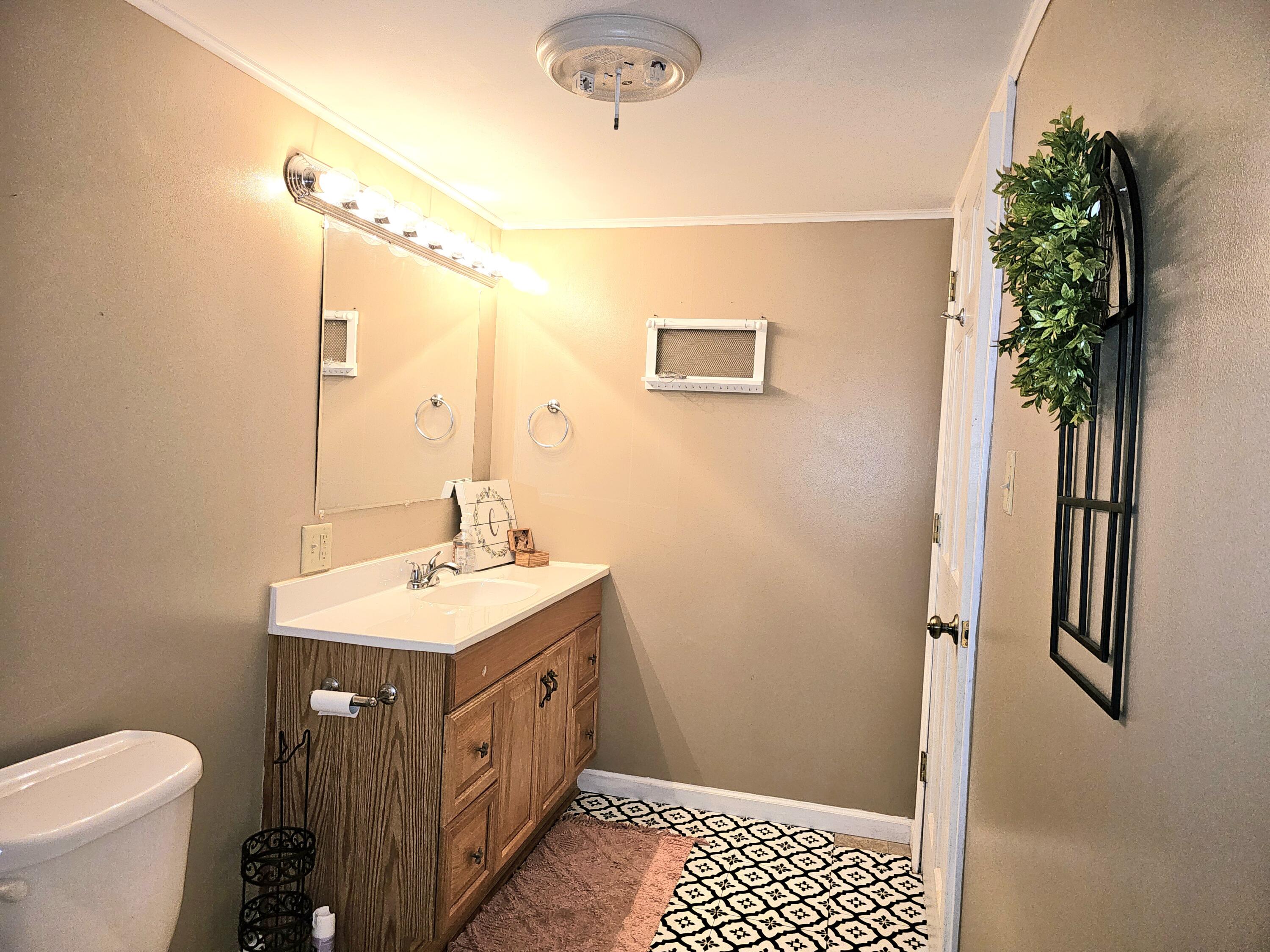 304 Lindsey Street, Covington, Ohio 45318