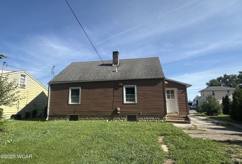 1229 Sandusky Street, Findlay, Ohio, 3 Bedrooms Bedrooms, ,2 BathroomsBathrooms,Residential,For Sale,Sandusky,307763