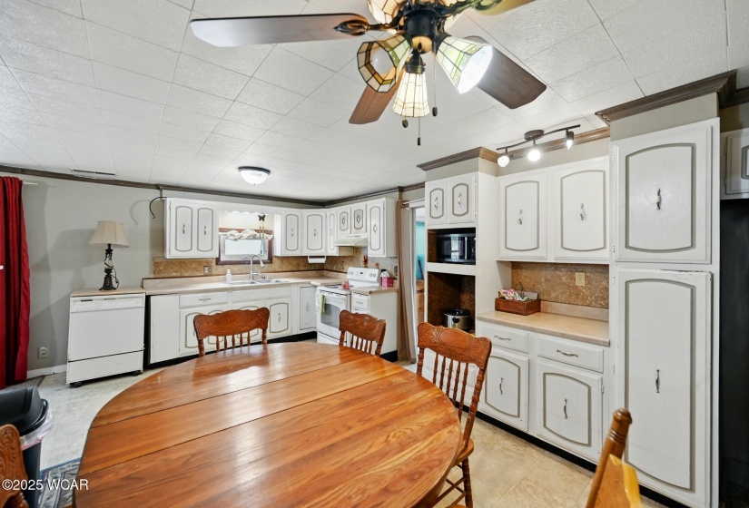 1398 Lutz Road, Lima, Ohio, 3 Bedrooms Bedrooms, ,1 BathroomBathrooms,Residential,For Sale,Lutz,307257