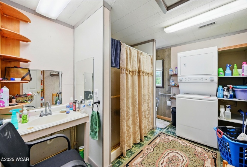1398 Lutz Road, Lima, Ohio, 3 Bedrooms Bedrooms, ,1 BathroomBathrooms,Residential,For Sale,Lutz,307257