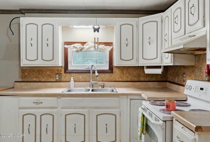 1398 Lutz Road, Lima, Ohio, 3 Bedrooms Bedrooms, ,1 BathroomBathrooms,Residential,For Sale,Lutz,307257