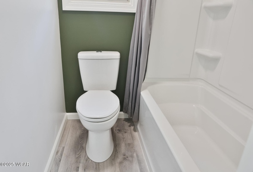 5600 Hanthorn Road, Lima, Ohio, 3 Bedrooms Bedrooms, ,2 BathroomsBathrooms,Residential,For Sale,Hanthorn,307770
