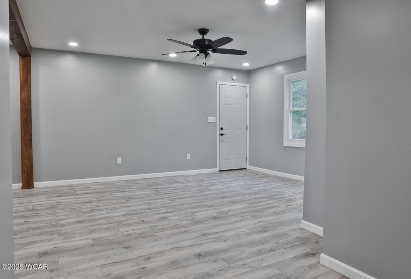 5600 Hanthorn Road, Lima, Ohio, 3 Bedrooms Bedrooms, ,2 BathroomsBathrooms,Residential,For Sale,Hanthorn,307770