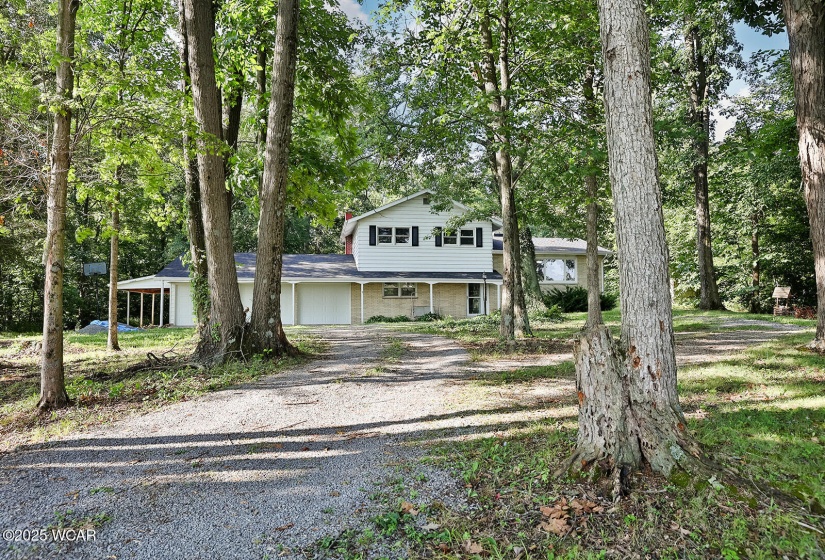5600 Hanthorn Road, Lima, Ohio, 3 Bedrooms Bedrooms, ,2 BathroomsBathrooms,Residential,For Sale,Hanthorn,307770