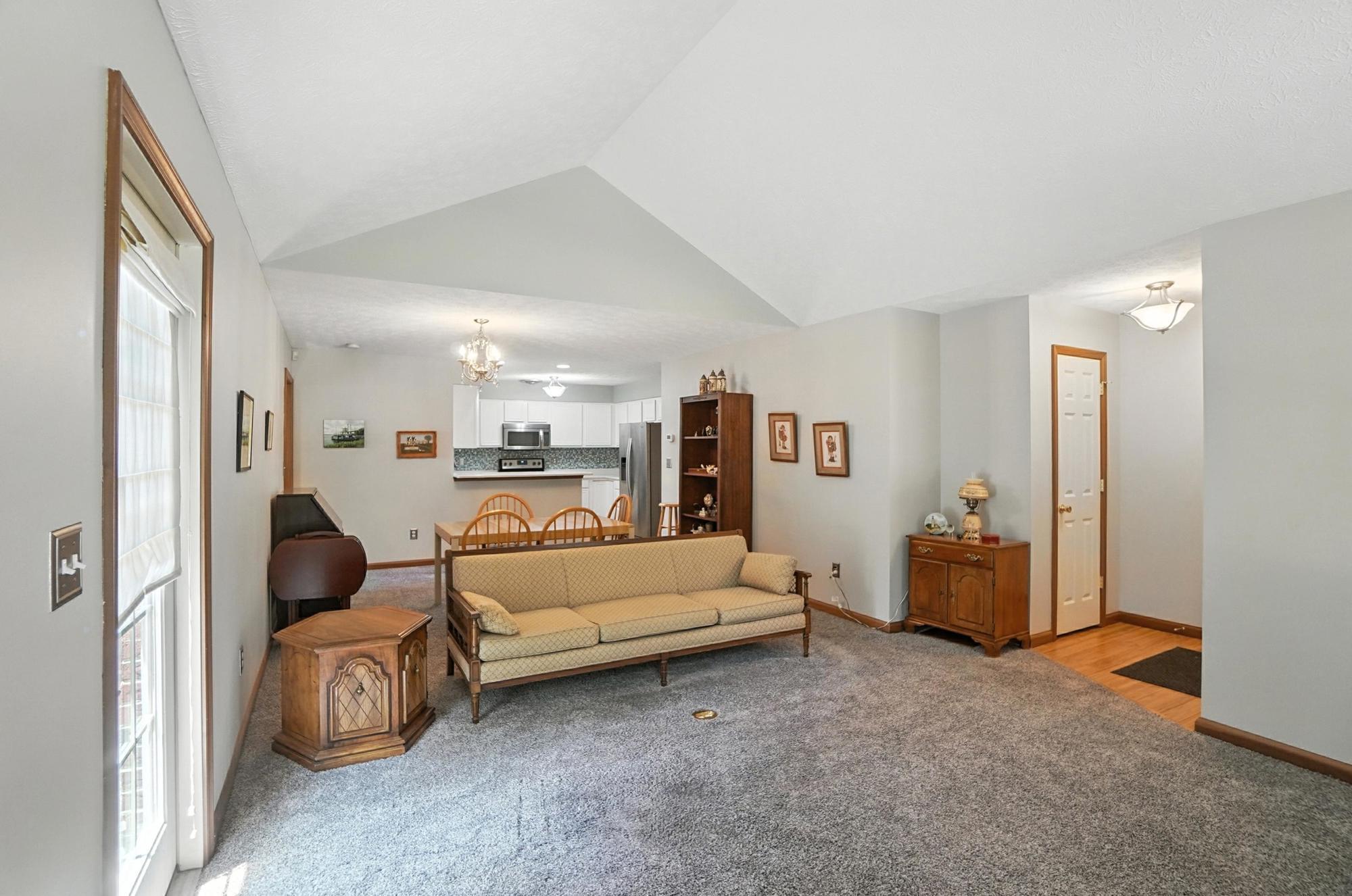 812 Brendle Trace, Springfield, Ohio 45503