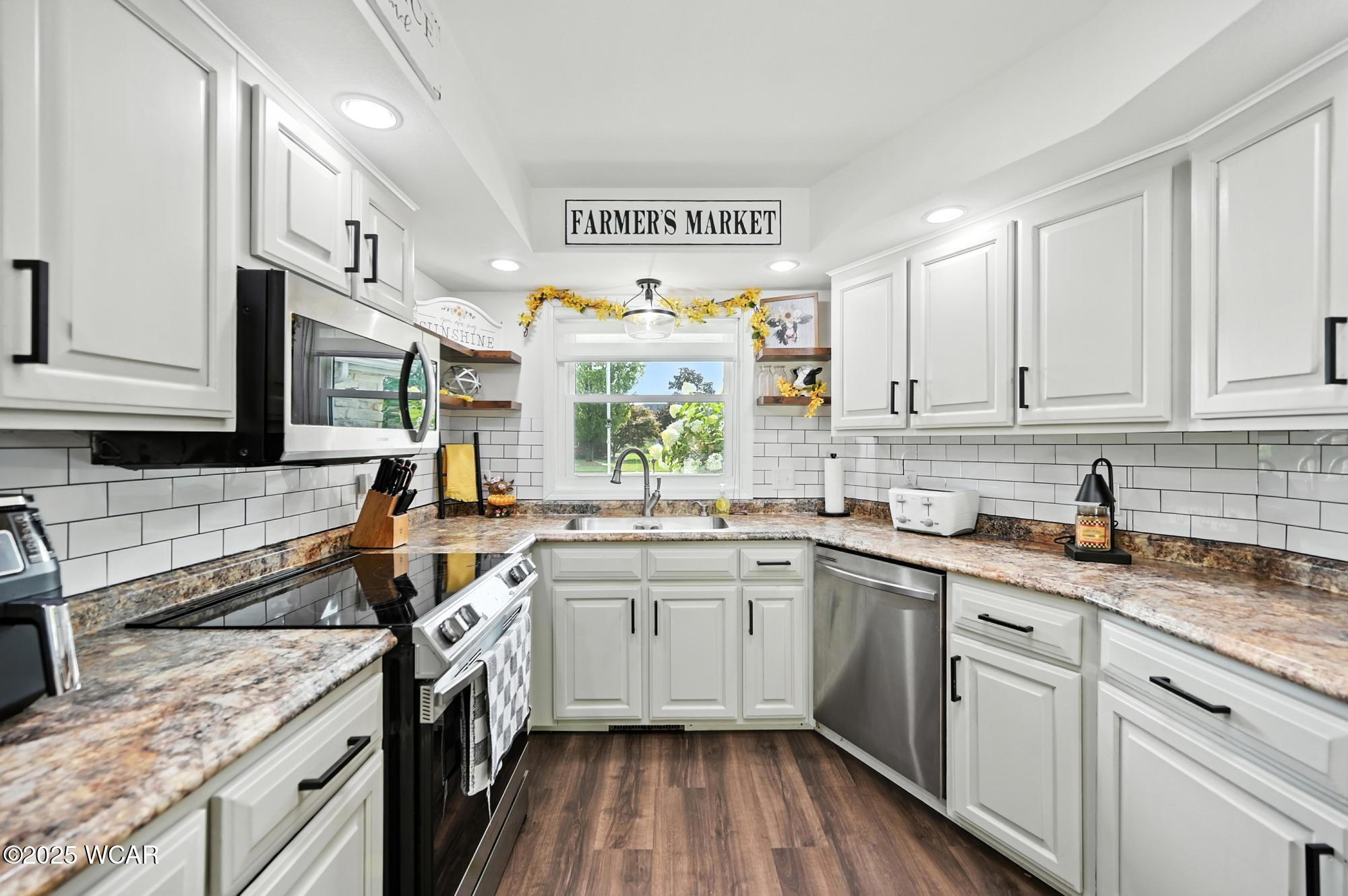 733 Queensbury Drive, Lima, Ohio