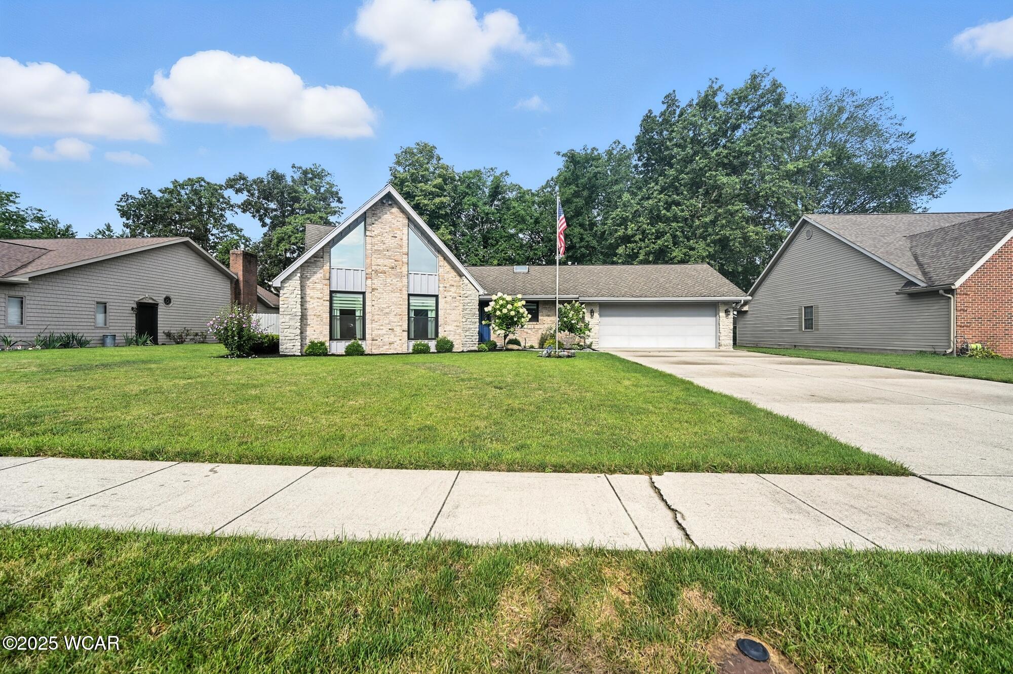 733 Queensbury Drive, Lima, Ohio