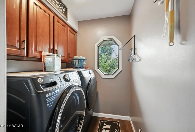733 Queensbury Drive, Lima, Ohio, 3 Bedrooms Bedrooms, ,2 BathroomsBathrooms,Residential,For Sale,Queensbury,307772
