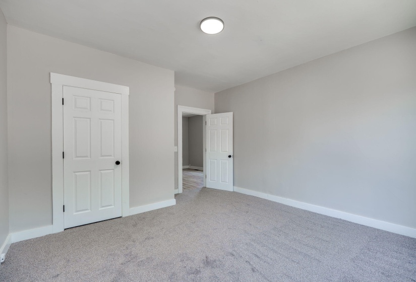 21-web-or-mls-803-laurel-st